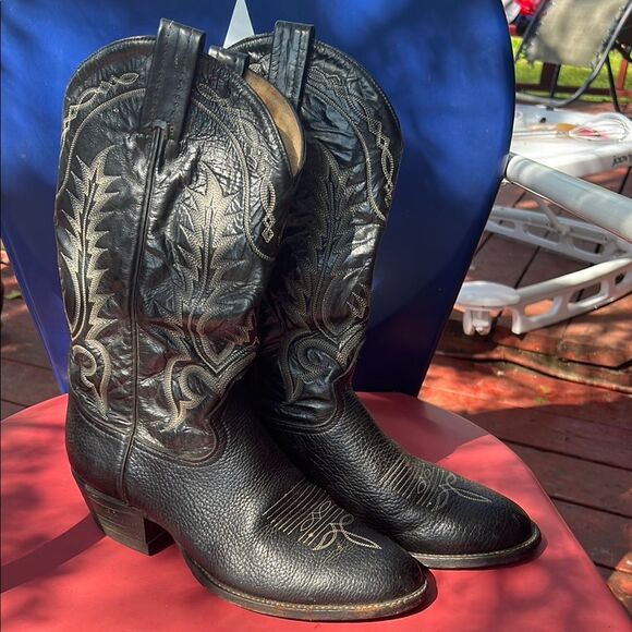 Tony Lama Black Leather Cowboy Boots with Embroidered Design Style 6904 Size 9 D - Picture 3 of 16